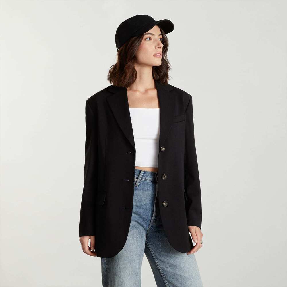 Everlane The ’80s Blazer Black Base - Size 12. Worn probably 10 times.